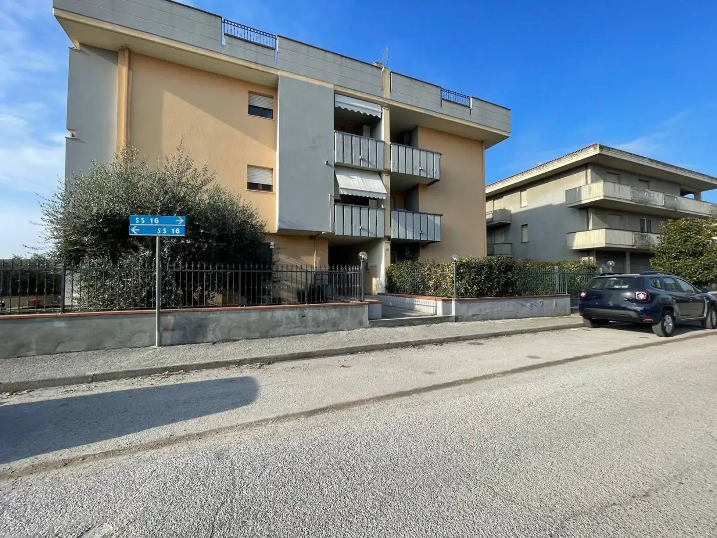 Quadrilocale via de Pinedo, Villa Rosa, Martinsicuro - foto 2