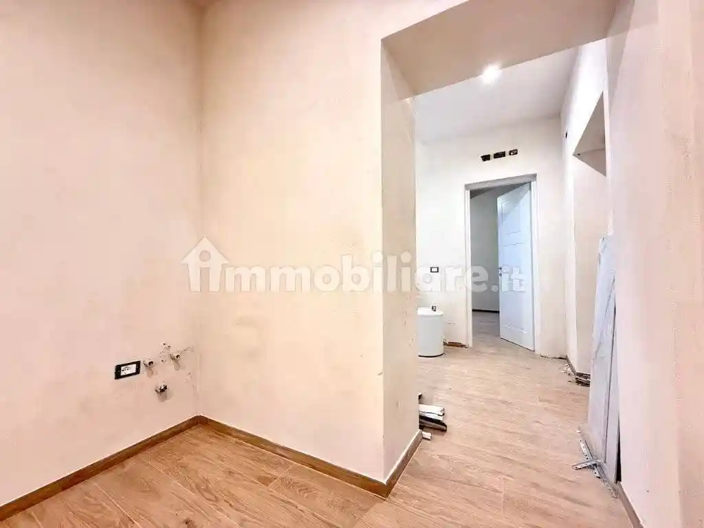 Trilocale piazza Mercurio, Centro, Massa - foto 3