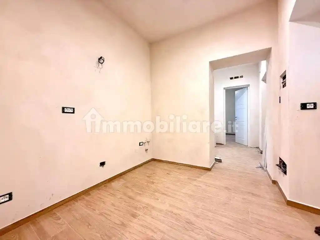 Trilocale piazza Mercurio, Centro, Massa - foto 4