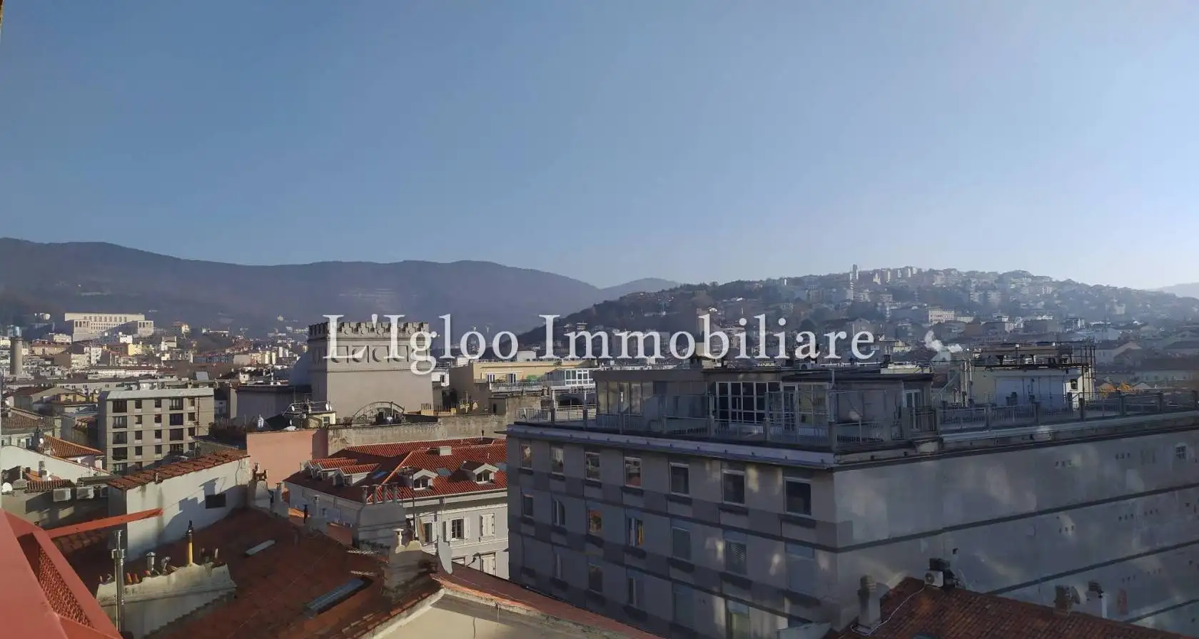 Quadrilocale buono stato, settimo piano, Borgo Teresiano, Trieste - foto 2