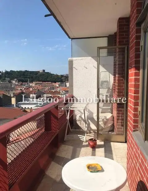 Quadrilocale buono stato, settimo piano, Borgo Teresiano, Trieste - foto 3