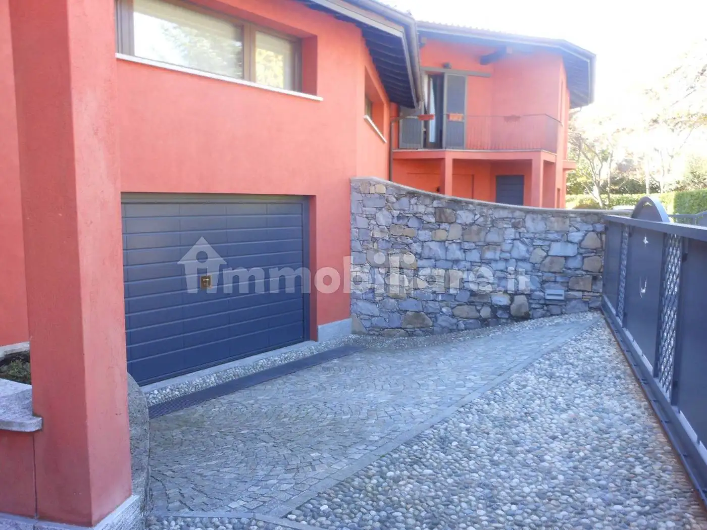 Villa bifamiliare via Luigi Settembrini 6A, Casbeno, Varese - foto 2