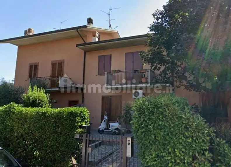 Villetta a schiera in asta a Seriate