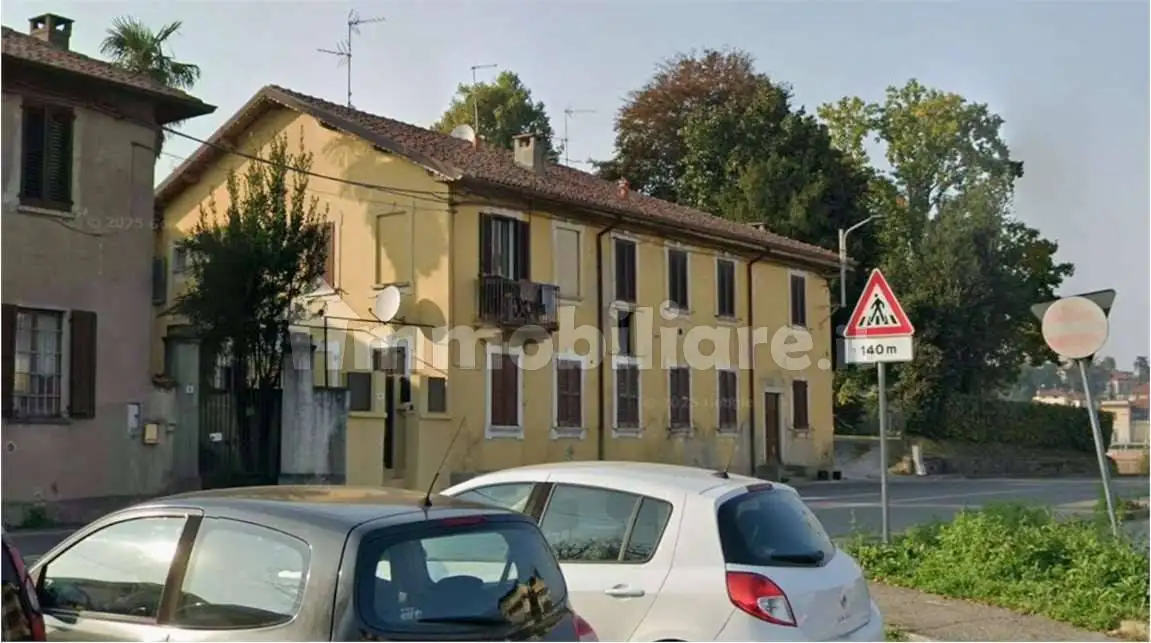 Appartamento in asta a Besana in Brianza