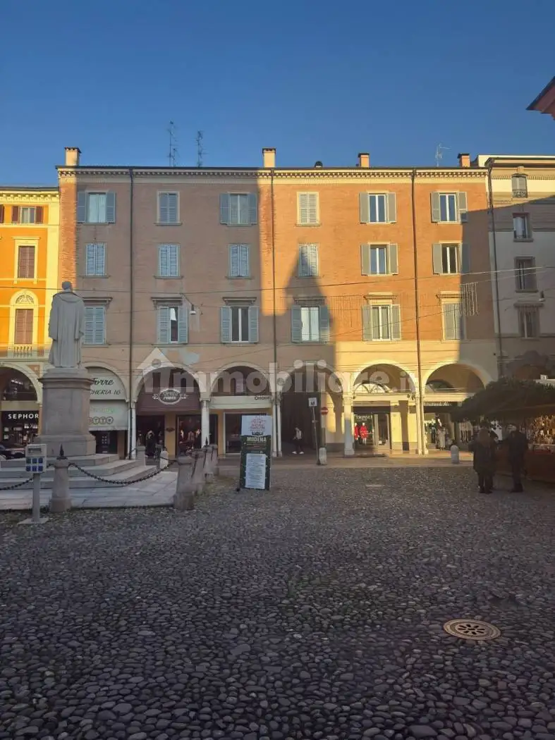 Appartamento in vendita a Modena