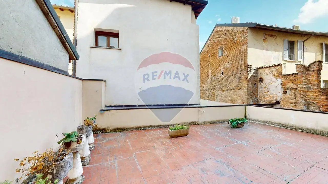 Appartamento piazzale Ponte Ticino 10, Centro Storico, Pavia - foto 4