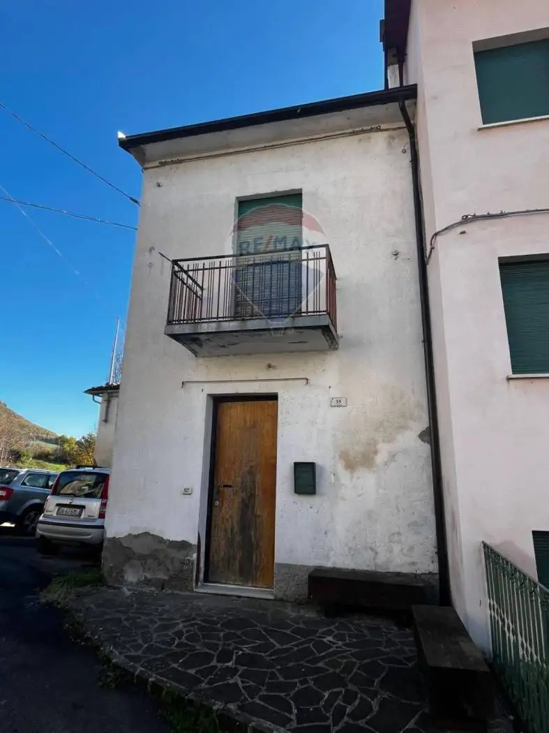 Bilocale via Savognatica 16, Carpineti - foto 2