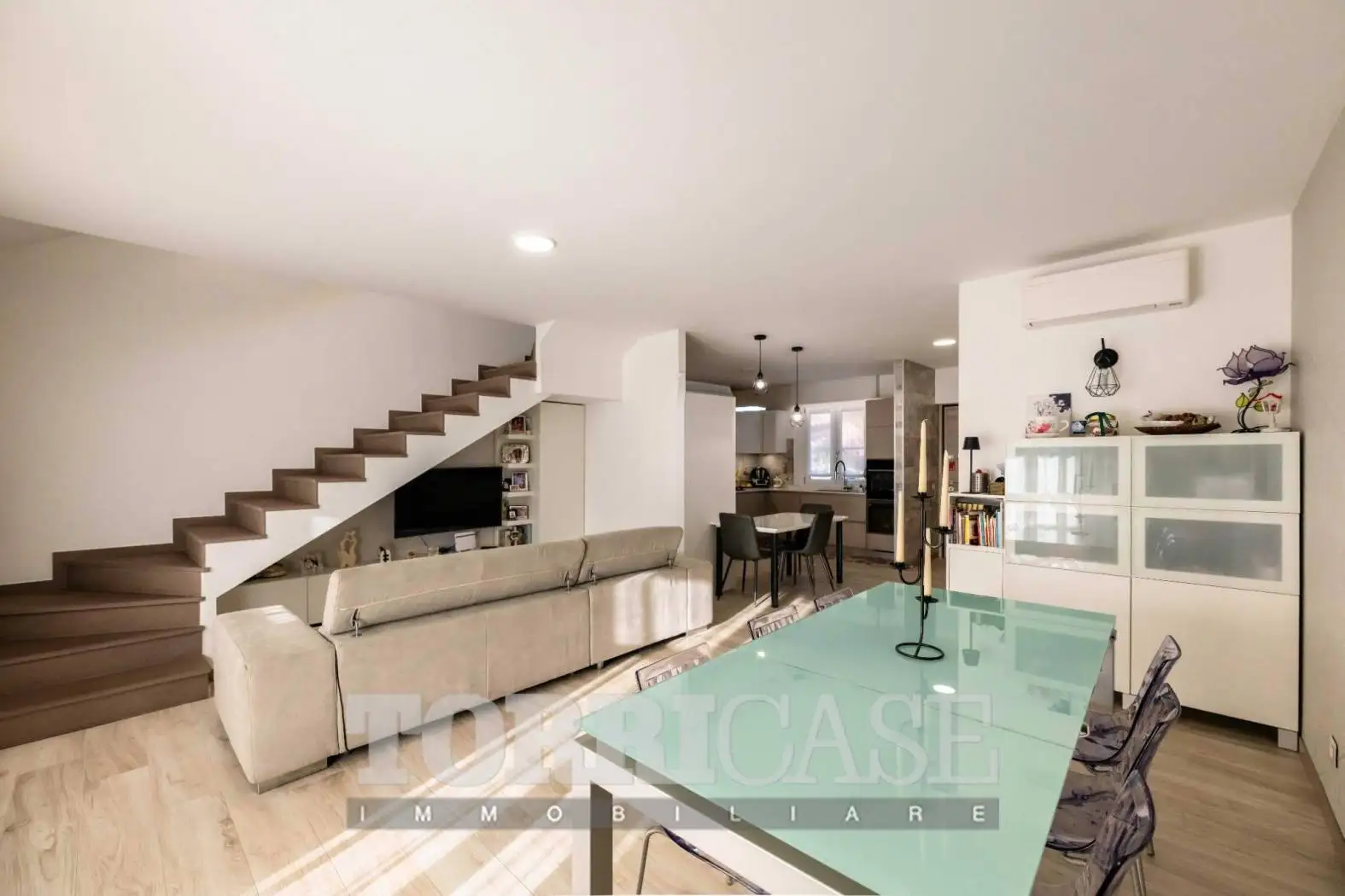 Quadrilocale viale Ferruccio Parri 14, Centro, Albino - foto 2