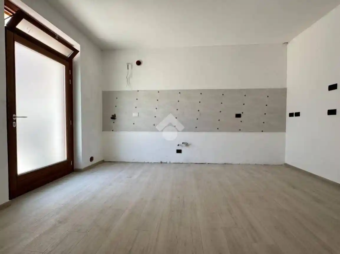 Terratetto unifamiliare via Padre Reginaldo Giuliani 13, Cameri - foto 2