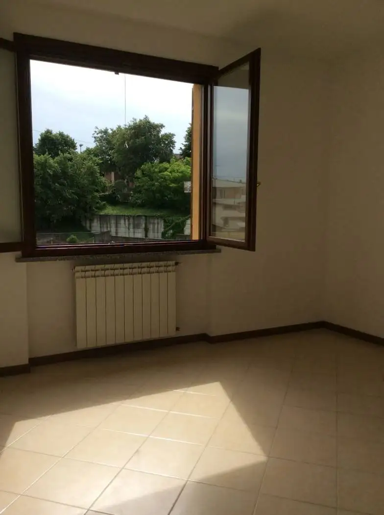 Trilocale via Giovanni Pascoli 11, Cava Manara - foto 5