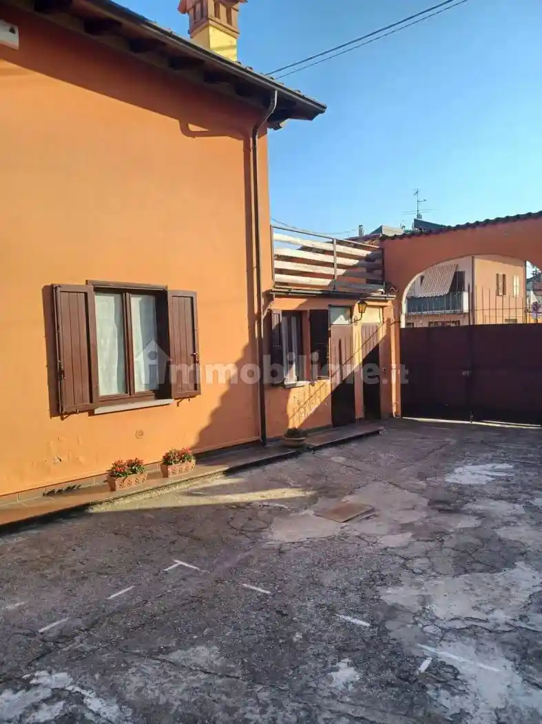 Appartamento in vendita a Zanica