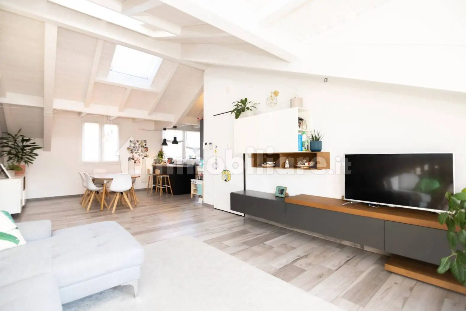 Trilocale via Fratelli Codecasa, Borgolombardo, San Giuliano Milanese - foto 2