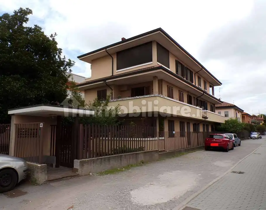 Appartamento in asta a Rho