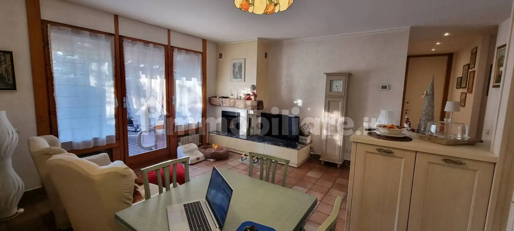 Trilocale via Giuseppe Mazzini 2, Centro, Barzanò - foto 2