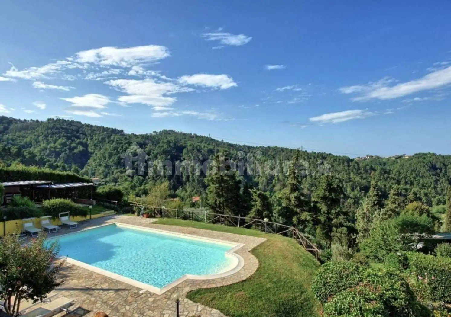 Villa in vendita a Massarosa