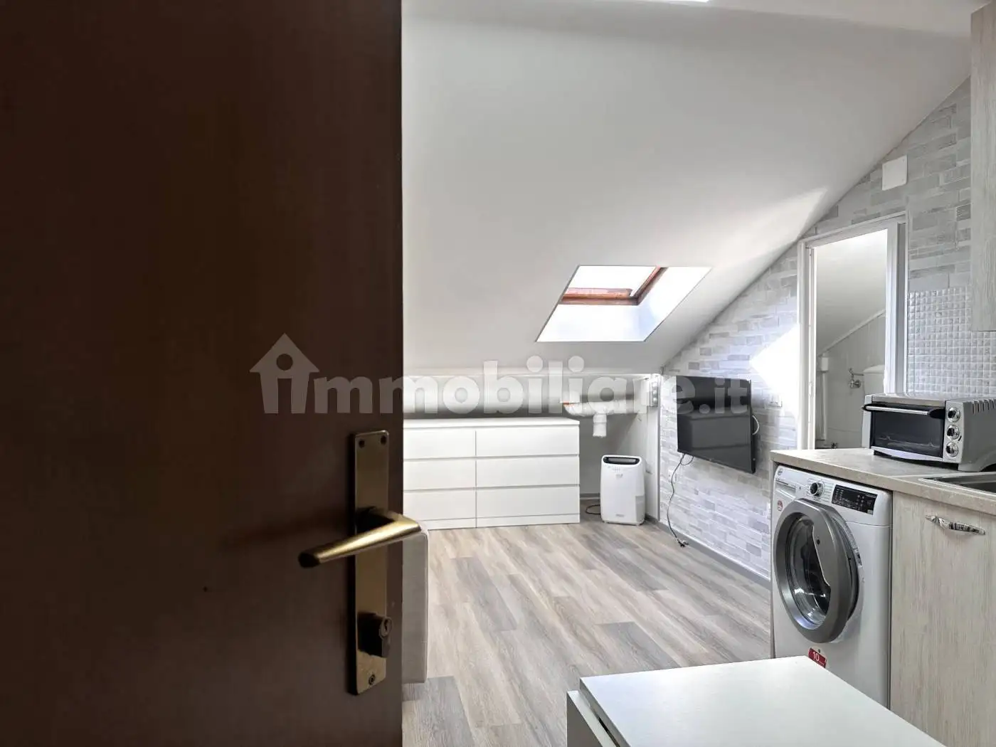 Monolocale via Vezzola 8, Centro, Martinsicuro - foto 2