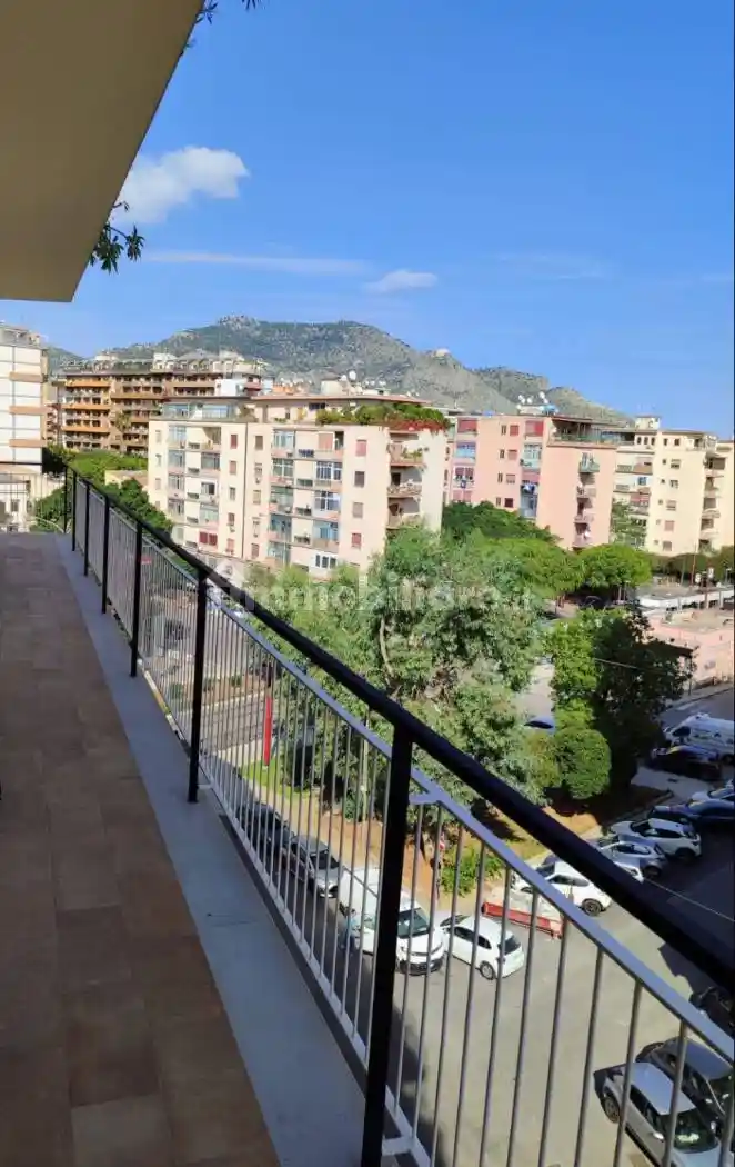 Appartamento via Serradifalco 270, Malaspina, Palermo - foto 3