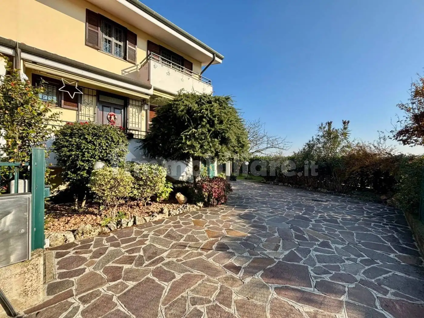 Villa unifamiliare via Motta Visconti, Casorate Primo - foto 2