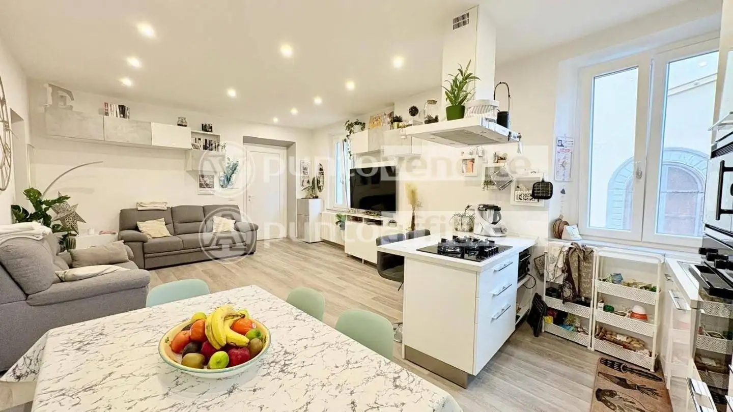 Appartamento in vendita a Lucca