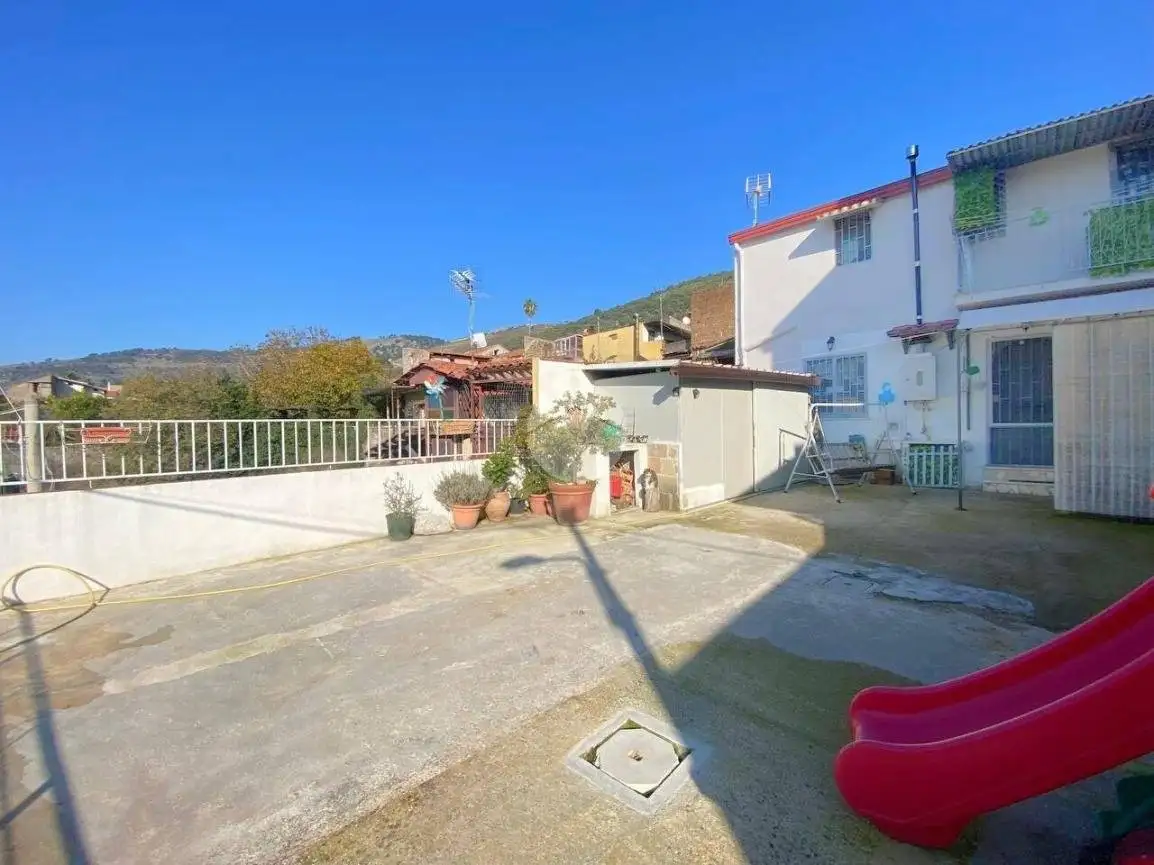 Terratetto plurifamiliare via Casamasella 19, Tuoro, Caserta - foto 4