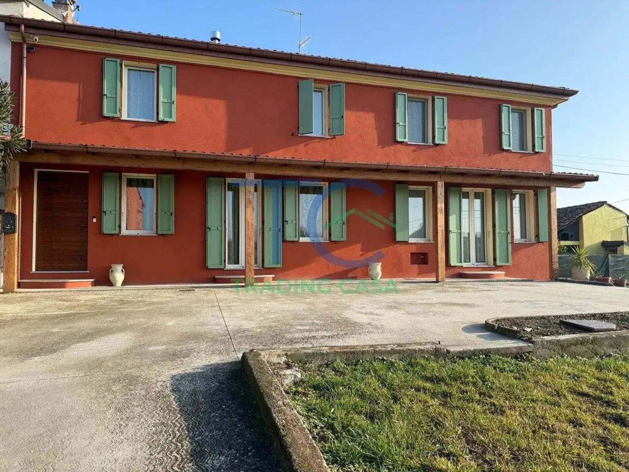 Villa in vendita a Monticelli d'Ongina