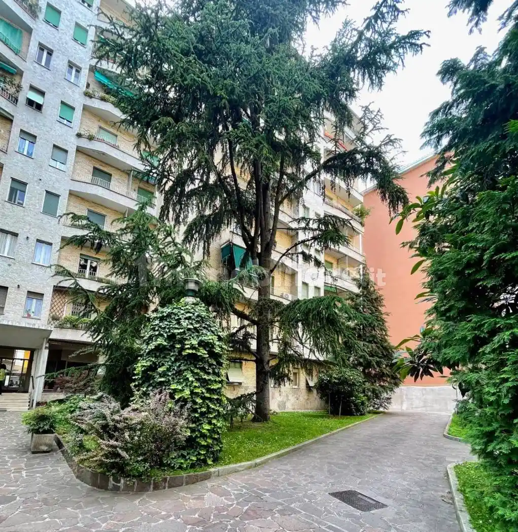 Bilocale via Lario 13, Zara, Milano - foto 2