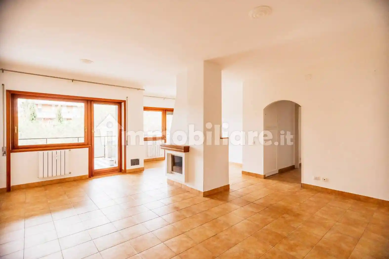 Trilocale via Fiume Bianco 29, Torrino, Roma - foto 2