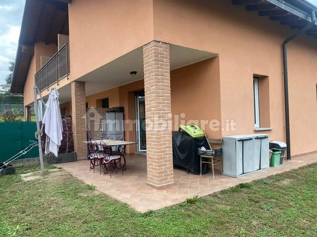 Villa a schiera via Del Fontanone, Centro, Azzate - foto 5
