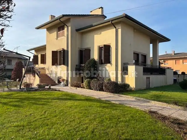 Villa in vendita a Minerbe
