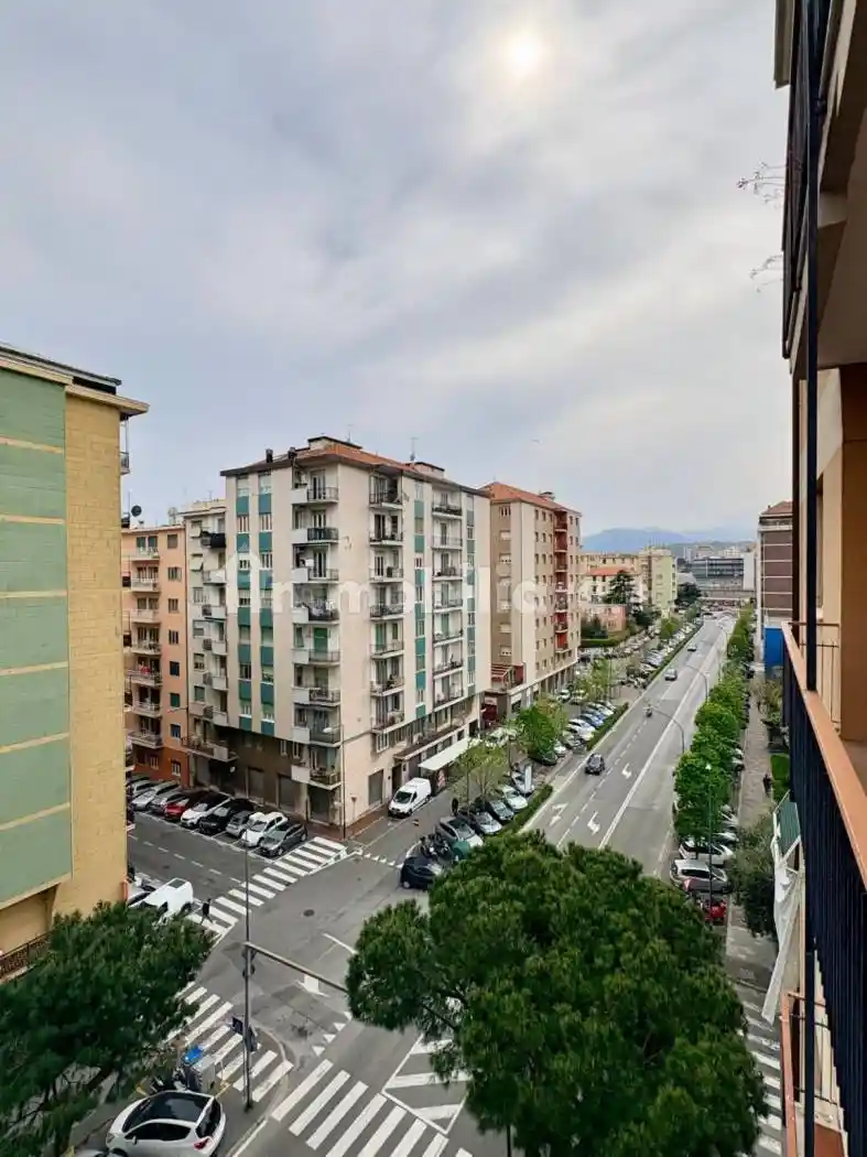 Appartamento in vendita a Savona