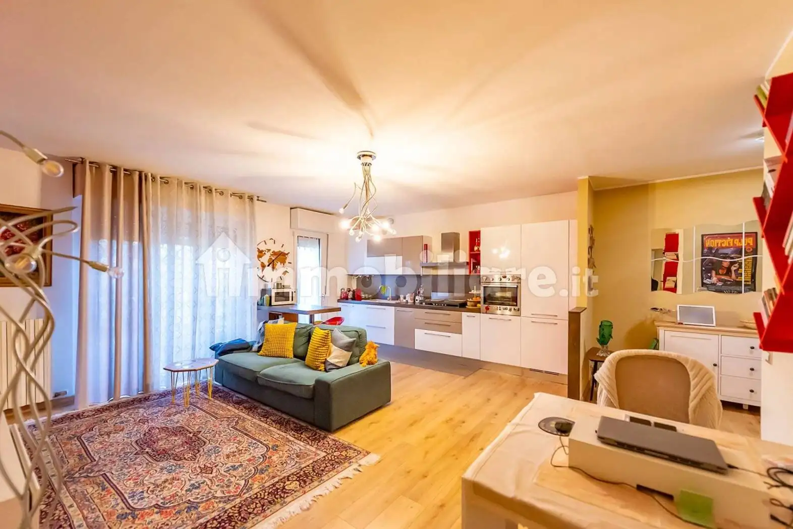 Appartamento in vendita a Garbagnate Milanese