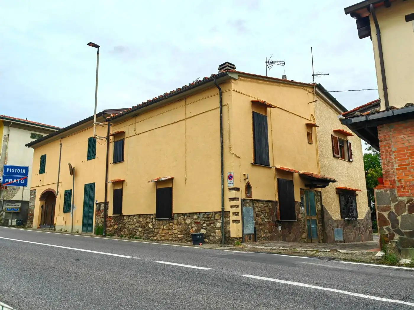 Casa indipendente in vendita a Carmignano