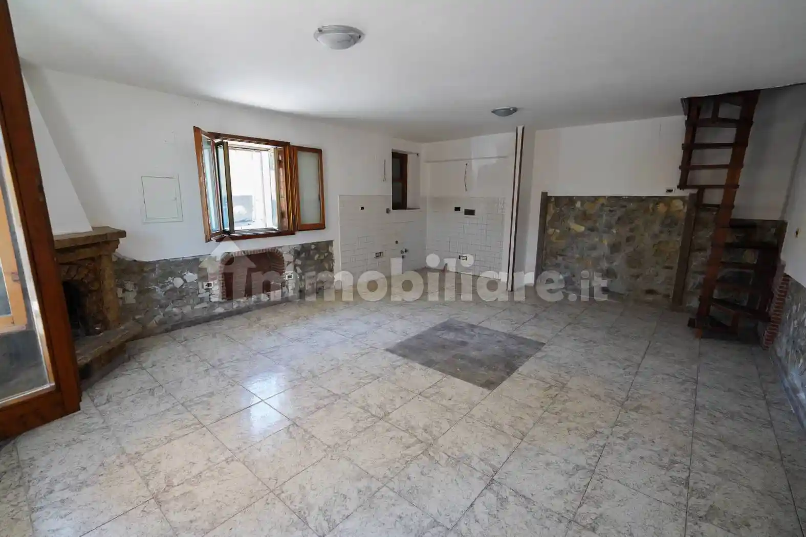 Terratetto unifamiliare via Statale 260, Seano, Carmignano - foto 2