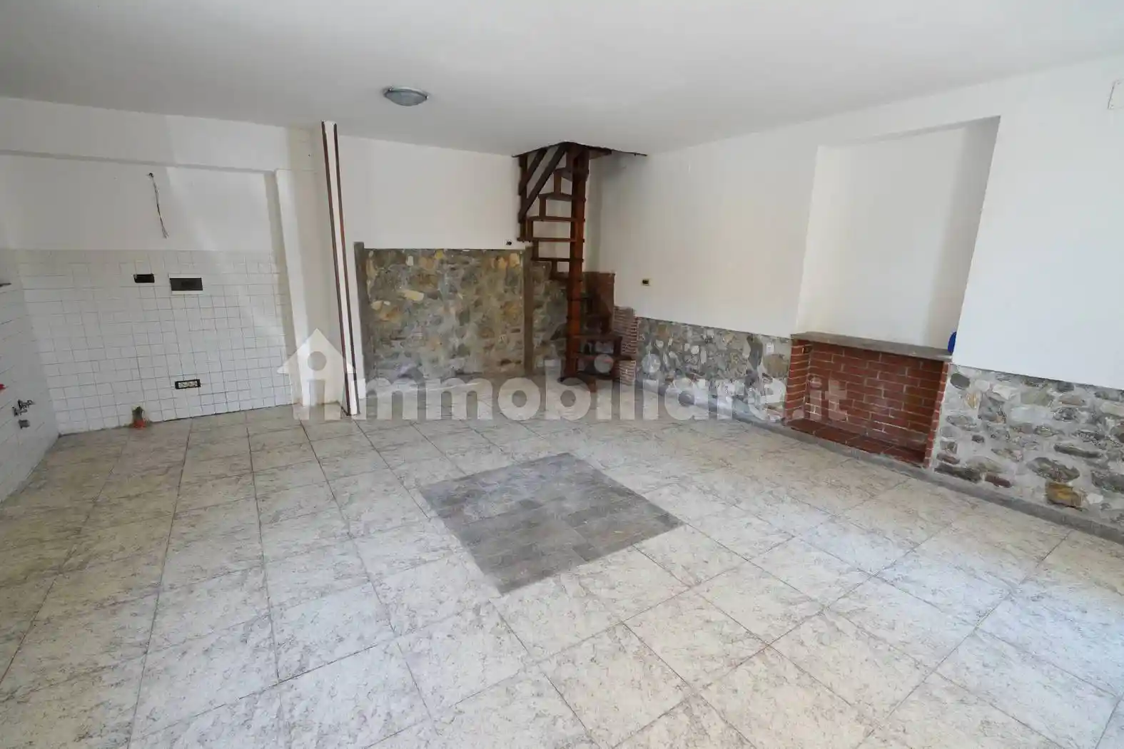 Terratetto unifamiliare via Statale 260, Seano, Carmignano - foto 3