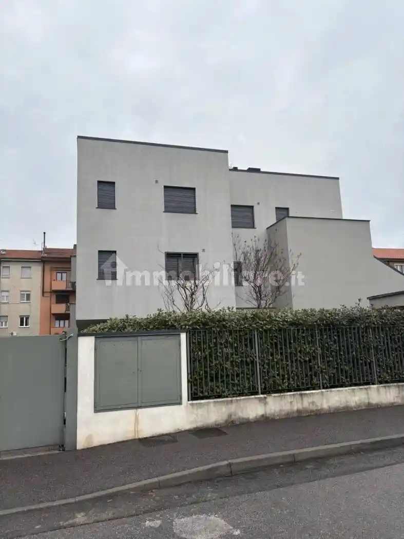 Appartamento via Alfonso Casati 112, Centro, Arcore - foto 3