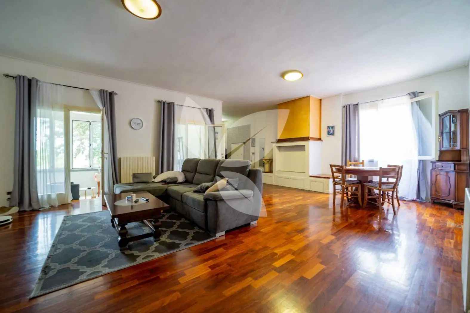 Villa in vendita a Cavriago