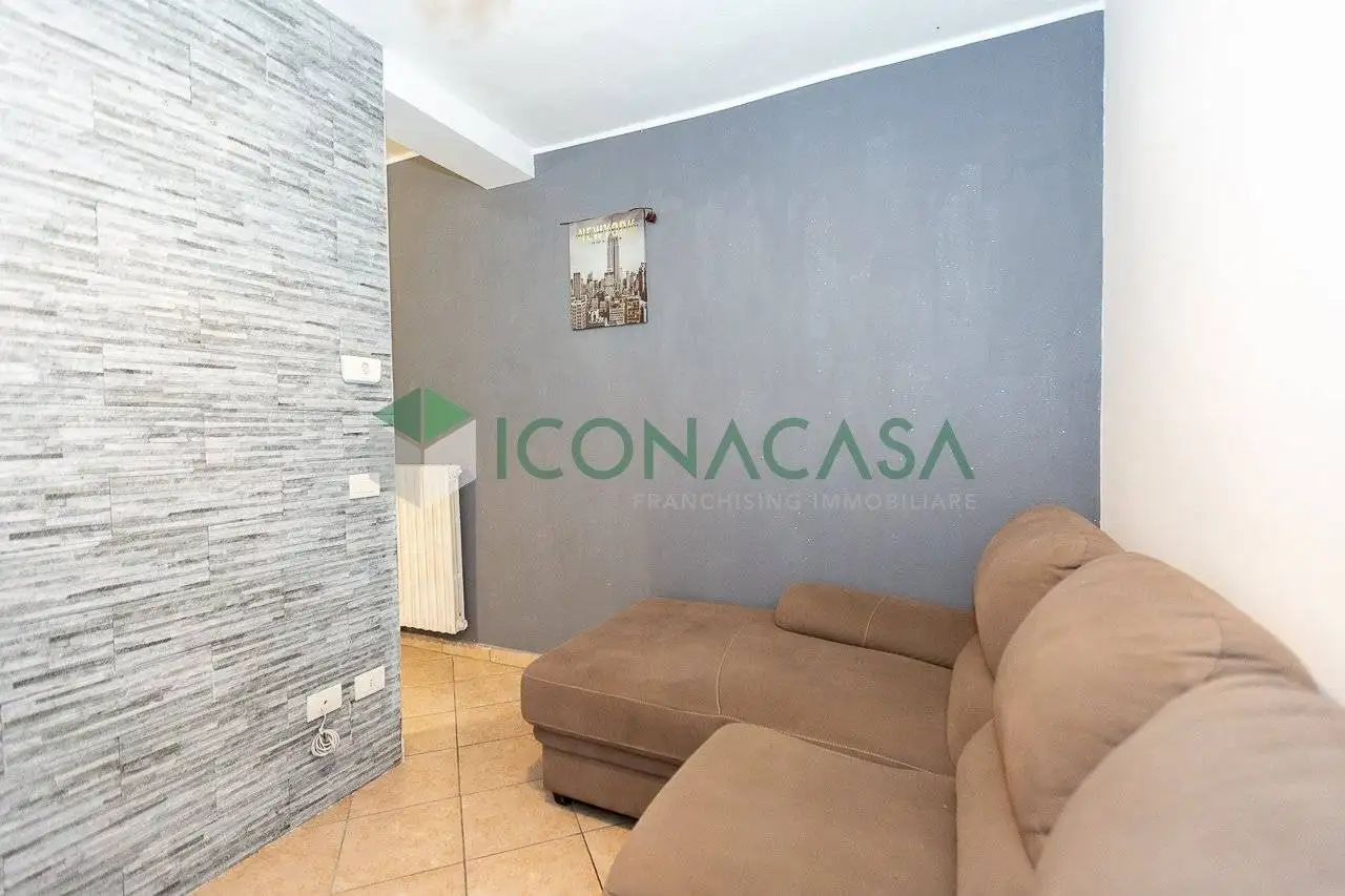 Bilocale via Dante Alighieri, Centro, Bagnolo Cremasco - foto 2