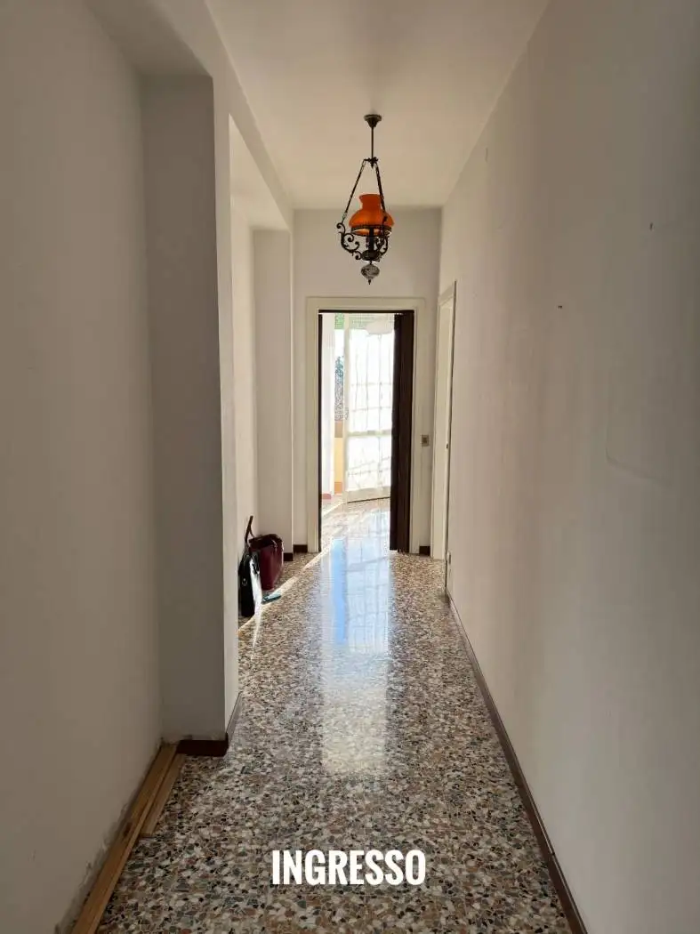 Trilocale via Cantoreggio, Masnago, Varese - foto 4