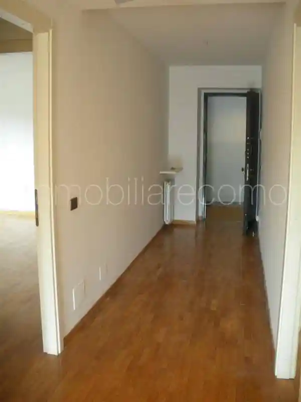 Trilocale piazza del Popolo, Valduce - Crispi, Como - foto 2