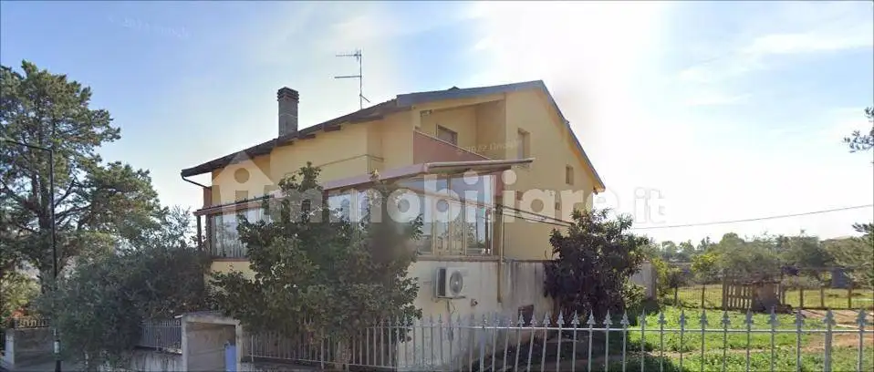 Villa unifamiliare, buono stato, 300 m², San Martino Bassa, Città Sant'Angelo - foto 2