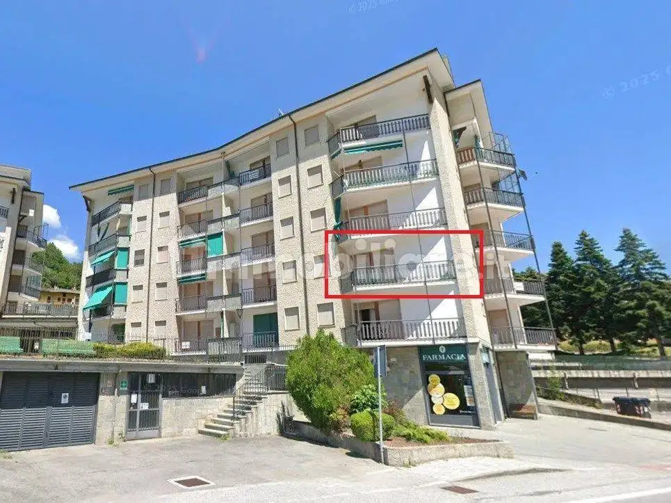 Appartamento in vendita a Sampeyre