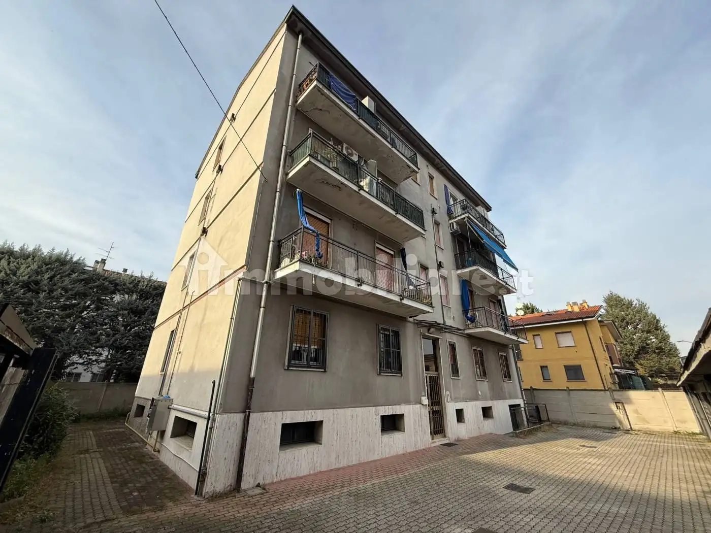 Appartamento in vendita a Limbiate