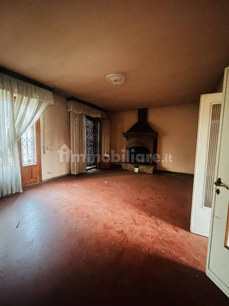 Casa indipendente in vendita a Scandicci