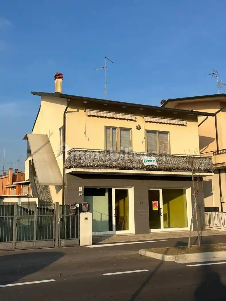 Casa indipendente - foto 2