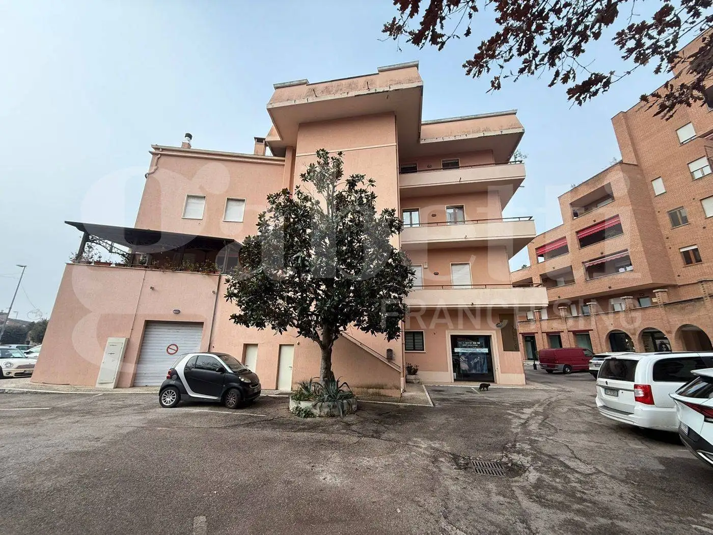 Appartamento via Caduti Delle Forze Dell'ordine, 5, Bastia, Bastia Umbra - foto 2