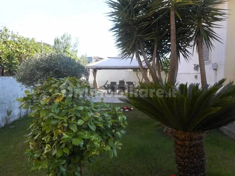 Villa in vendita a Caserta