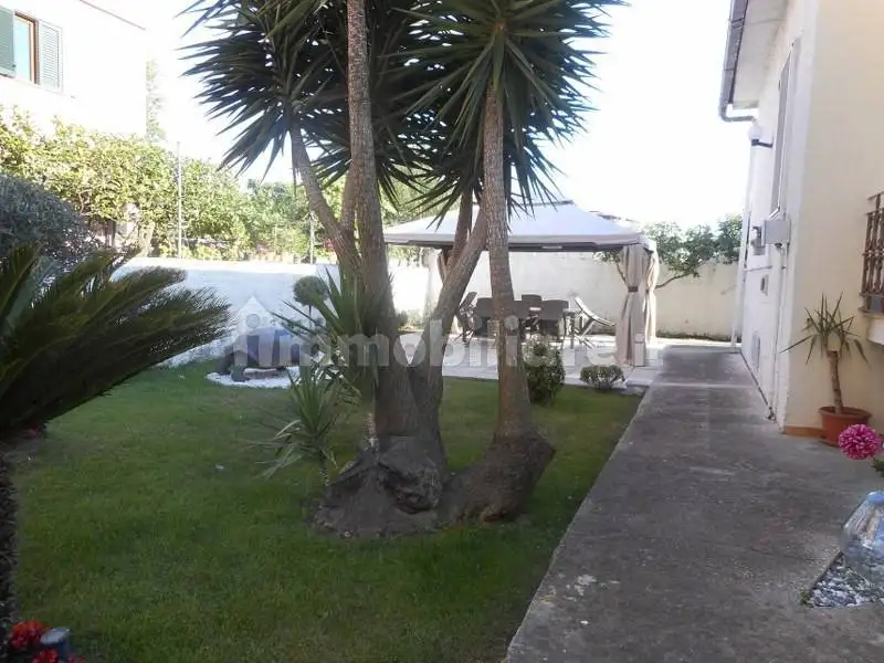 Villa unifamiliare via Guglielmo Marconi, Falciano, Caserta - foto 2