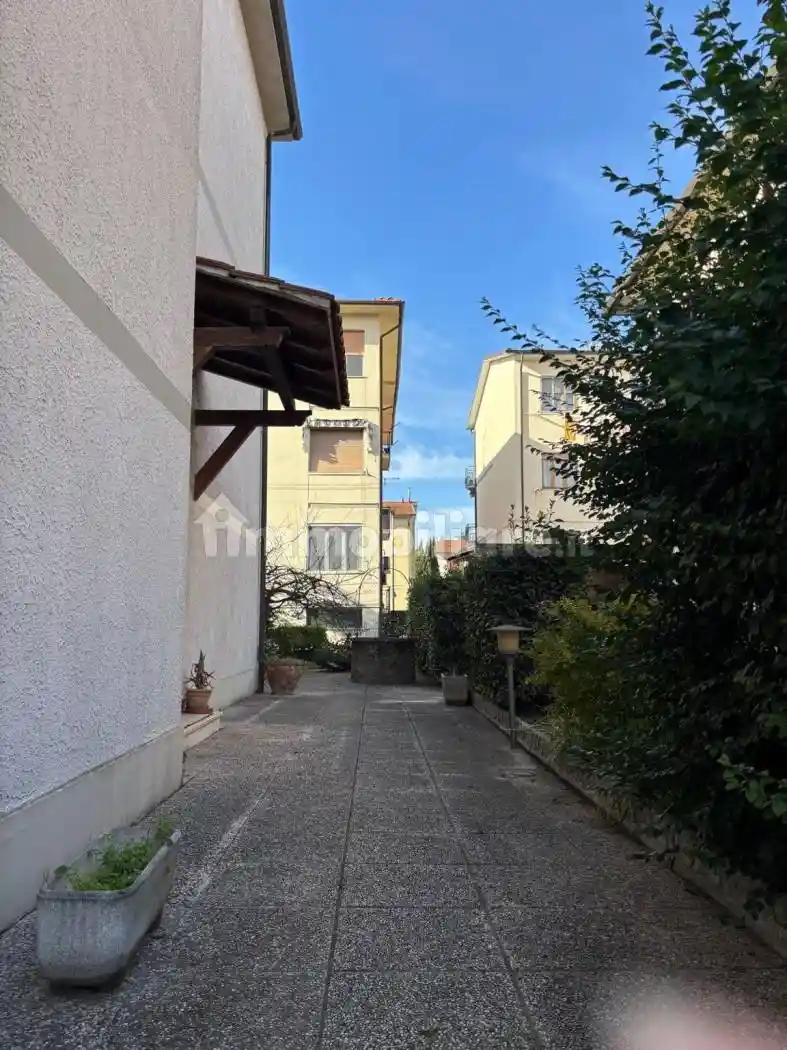 Villa unifamiliare, buono stato, 314 m², Porta a Lucca, Pisa - foto 5