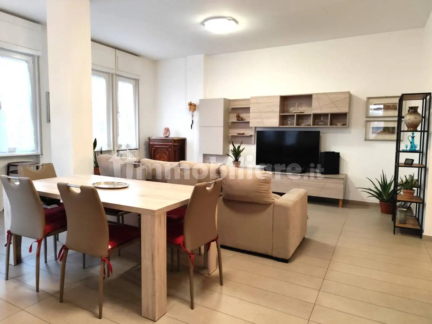 Trilocale via Giovanni Pascoli 1, Crenna - Bettolino, Gallarate - foto 2