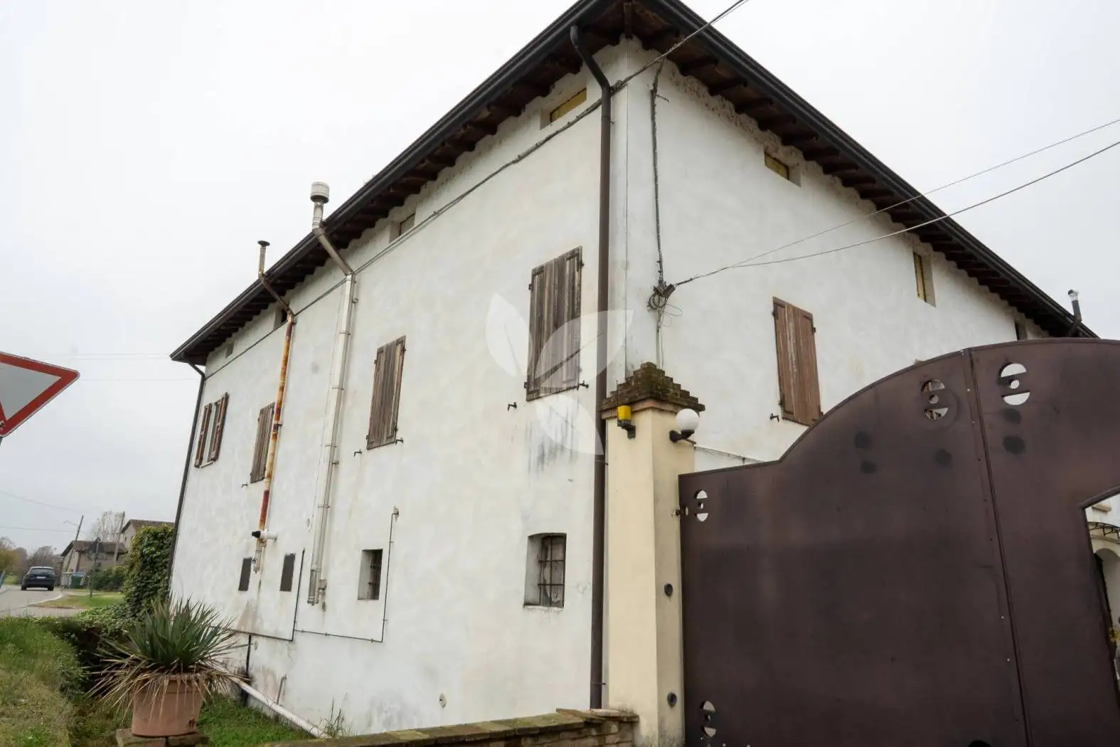 Villa in vendita a Montecchio Emilia